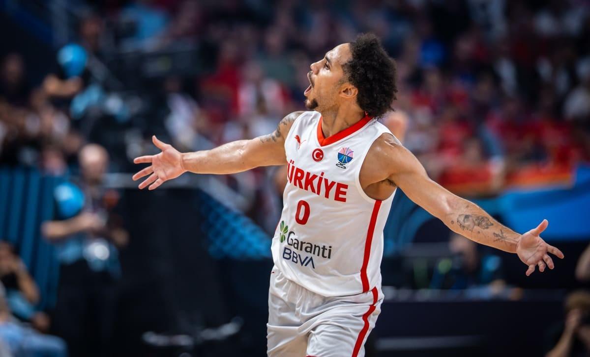 Kaiyun-萨拉赫新星出色防守表现惊艳，独行侠未来可期！的简单介绍