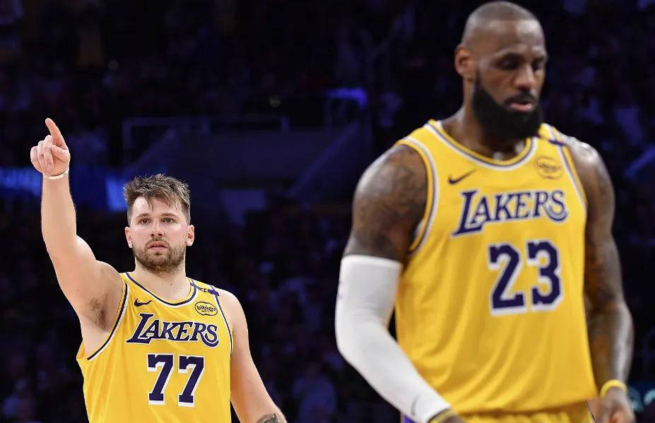 詹姆斯赛事官方发布出色防守新规，MAD争议不断！的简单介绍